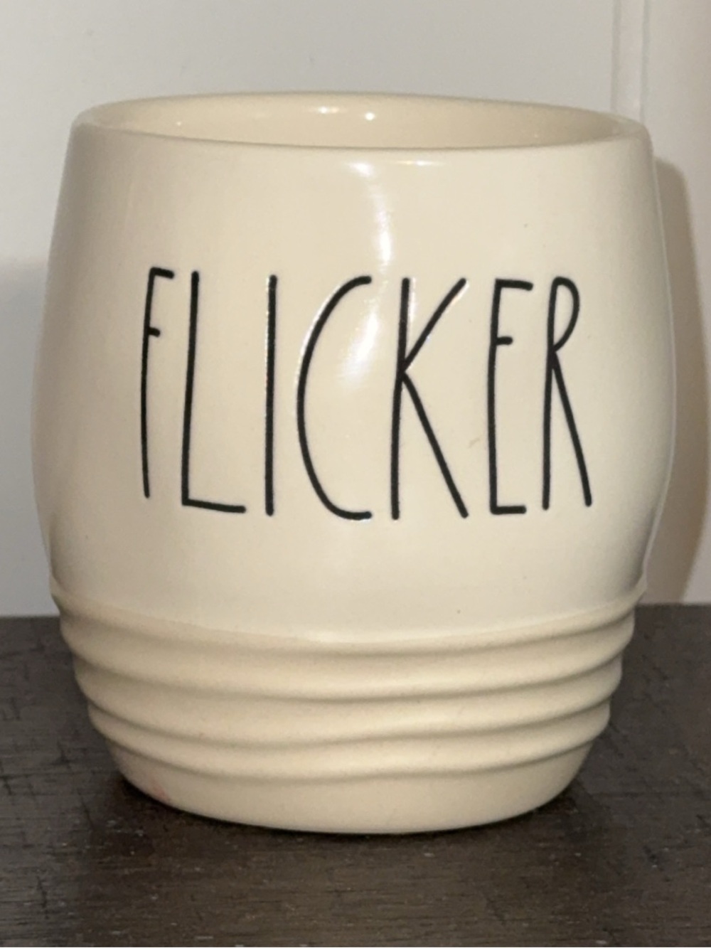 NWT Rae Dunn Flicker Ceramic Scented Candle 9.4oz SWEET HONEYSUCKLE